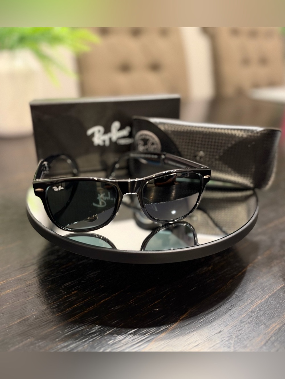 Ray-Ban folding wayfarer 
Black Frame Sunglasses with Dark Lenses